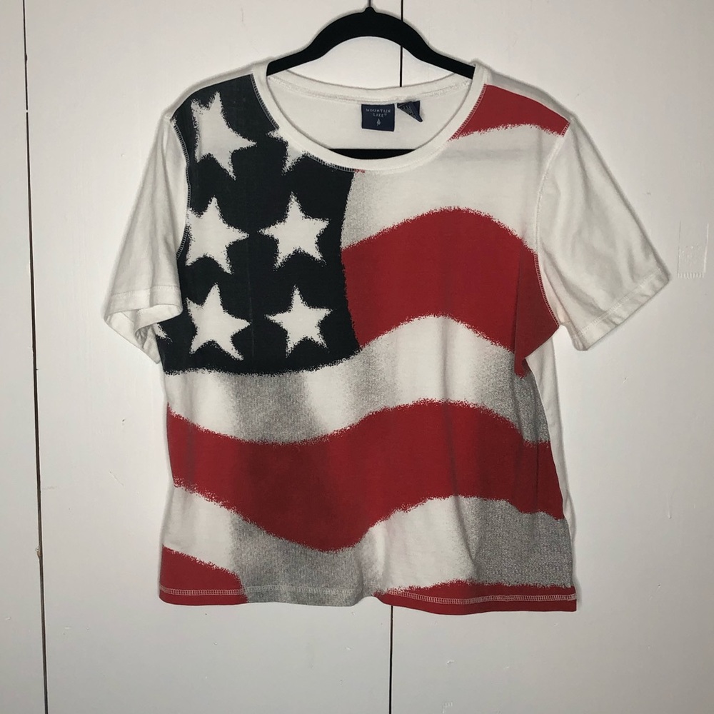 American flag T-shirt size L